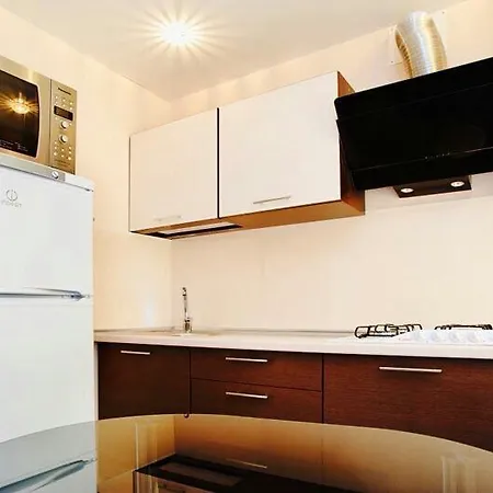 On Bogdanovicha 52 Apartment